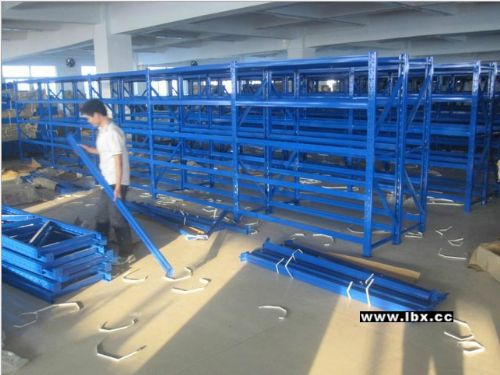 深圳龍崗專業(yè)生產(chǎn)貨架廠家批發(fā)