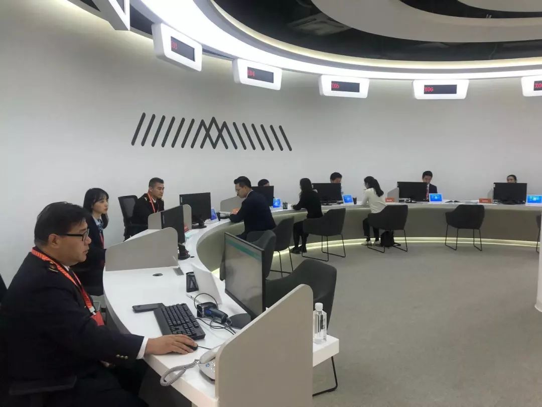 上海國際藝術(shù)品交易中心在西岸揭牌 百場活動(dòng)齊聚首個(gè)國際藝術(shù)品交易月